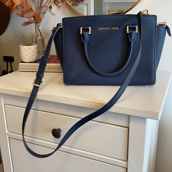 Michael Kors Navy Selma Bag, Medium Satchel - Picture 8 of 10